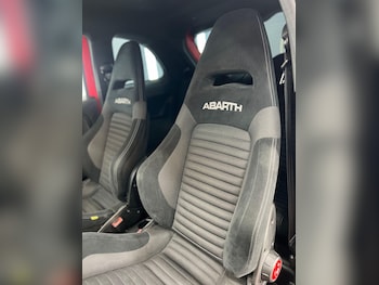 Used Abarth 595 2018 for sale - 77162213: Photo