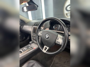Used Jaguar XKR 2007 for sale - 75621284: Photo 2