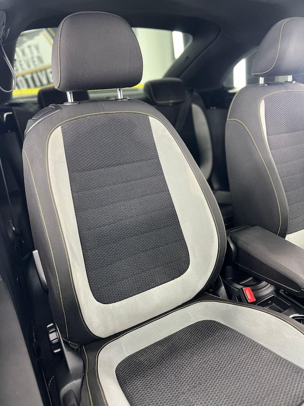 Used Volkswagen Beetle 2014 for sale - 74362300: Photo 96