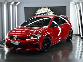 Volkswagen - Golf