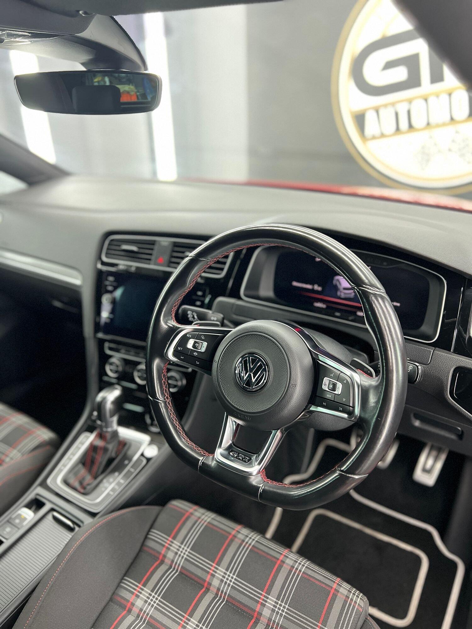 Used Volkswagen Golf 2019 for sale - 76263015: Photo 2