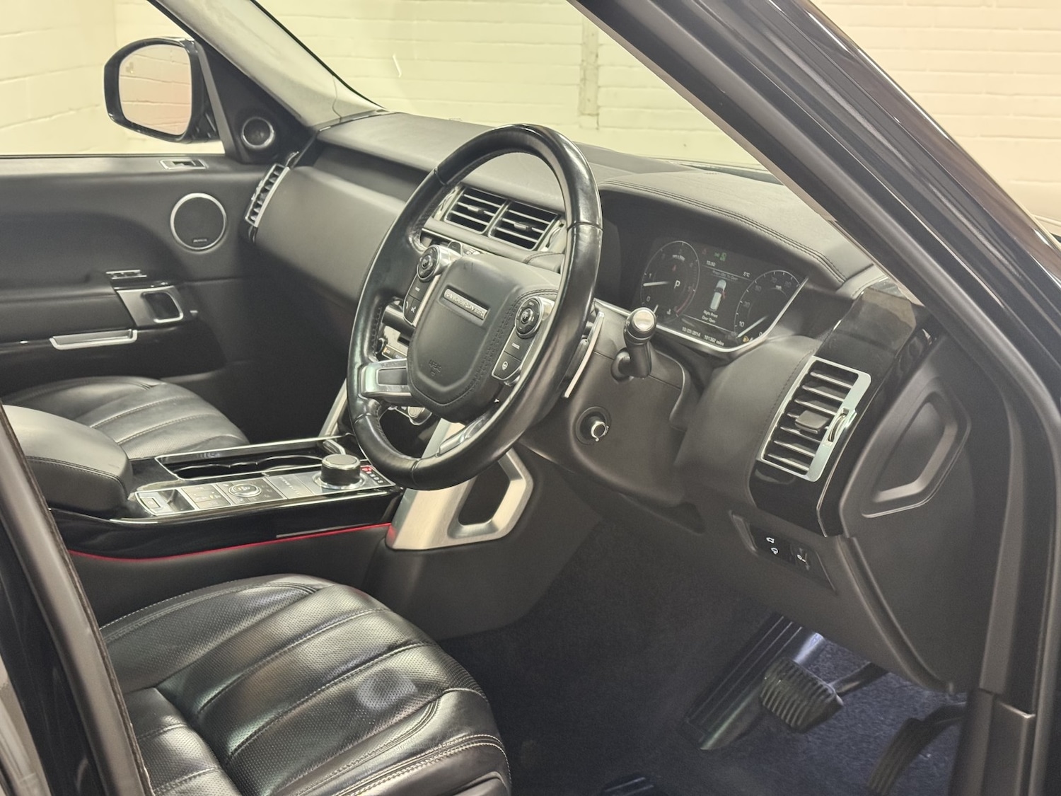 Used Land Rover Range Rover 2014 for sale - 76471130: Photo 18