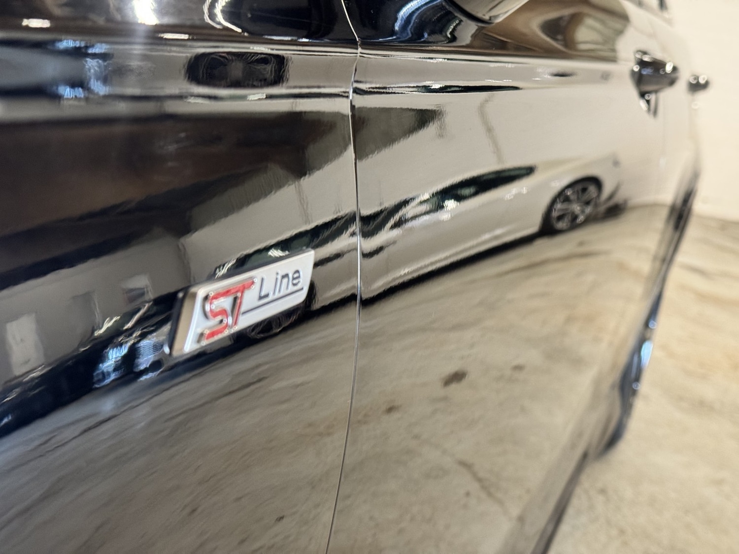 Used Ford Mondeo 2017 for sale - 76591584: Photo 16