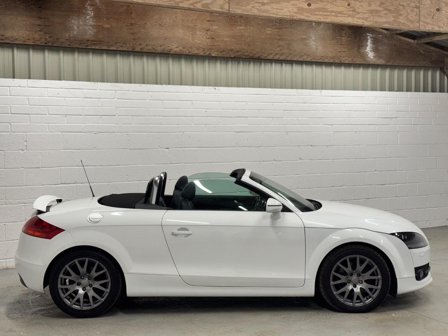 Used Audi TT 2010 for sale - 76471238: Photo 24