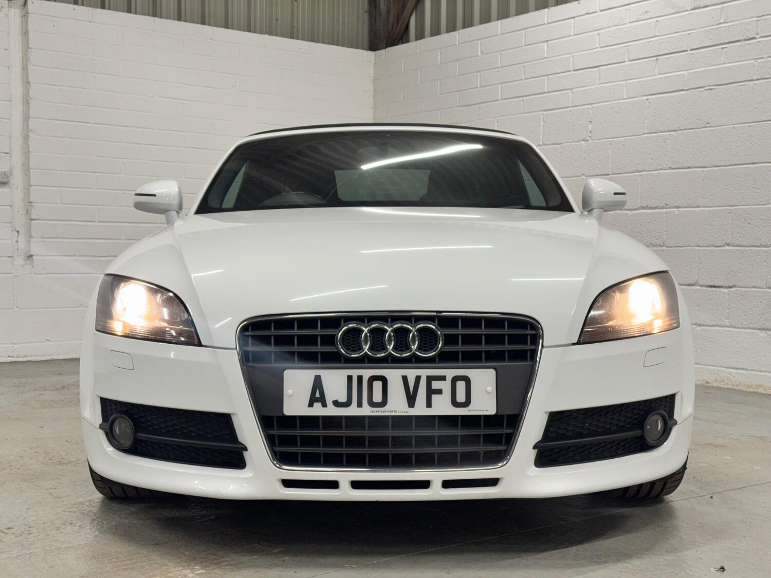 Used Audi TT 2010 for sale - 76471238: Photo 4
