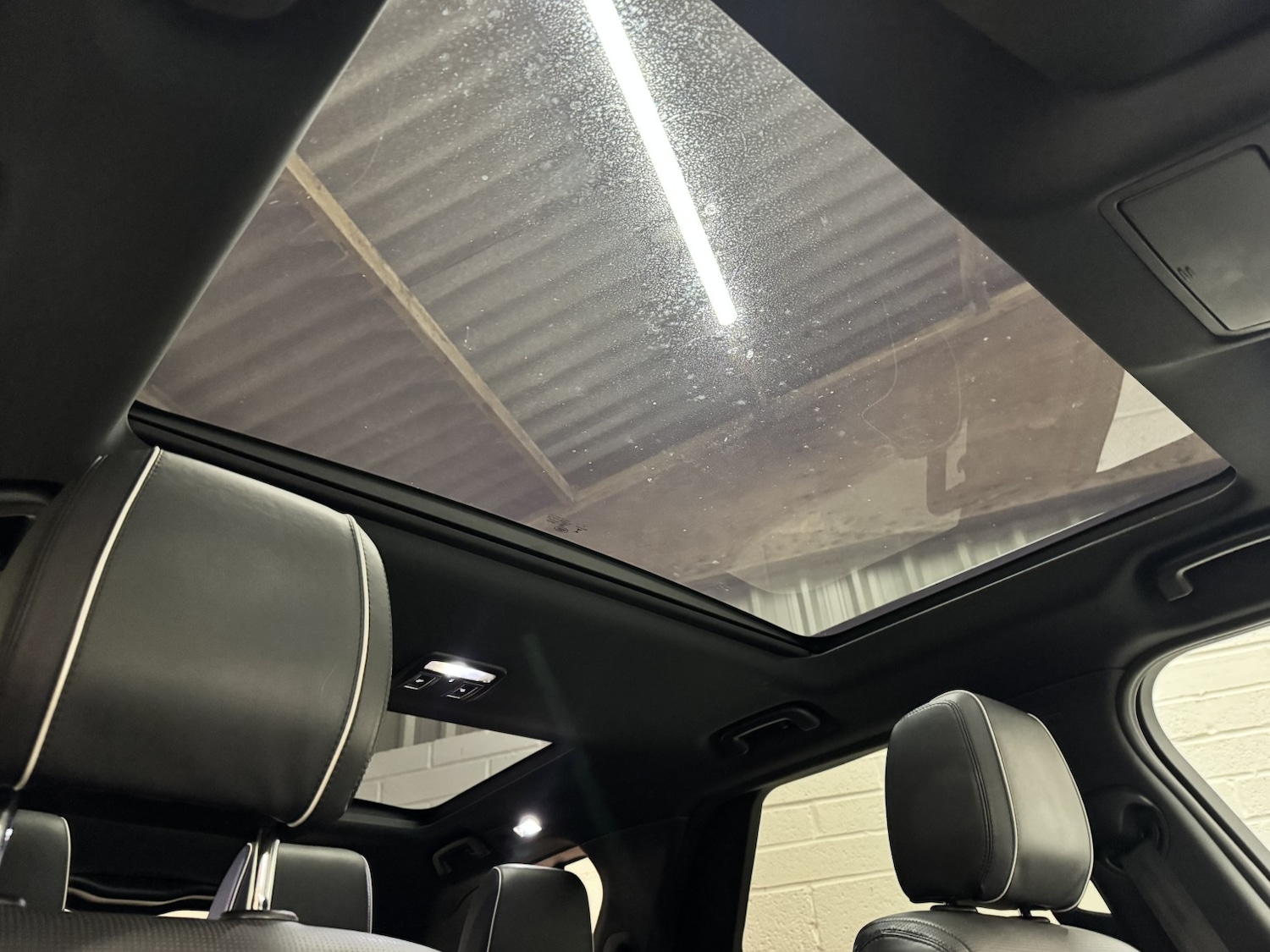 Used Land Rover Discovery 2019 for sale - 77548349: Photo 29