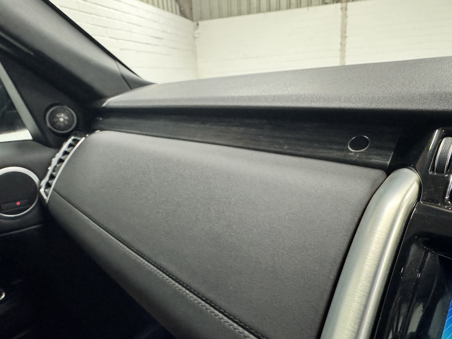 Used Land Rover Discovery 2019 for sale - 77548349: Photo 32