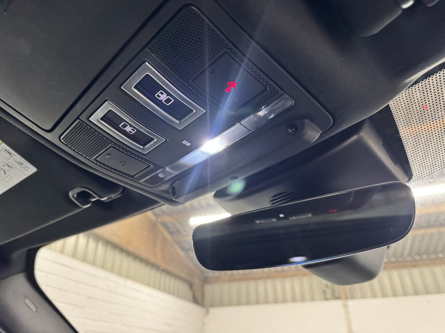 Used Land Rover Discovery 2019 for sale - 77548349: Photo 33