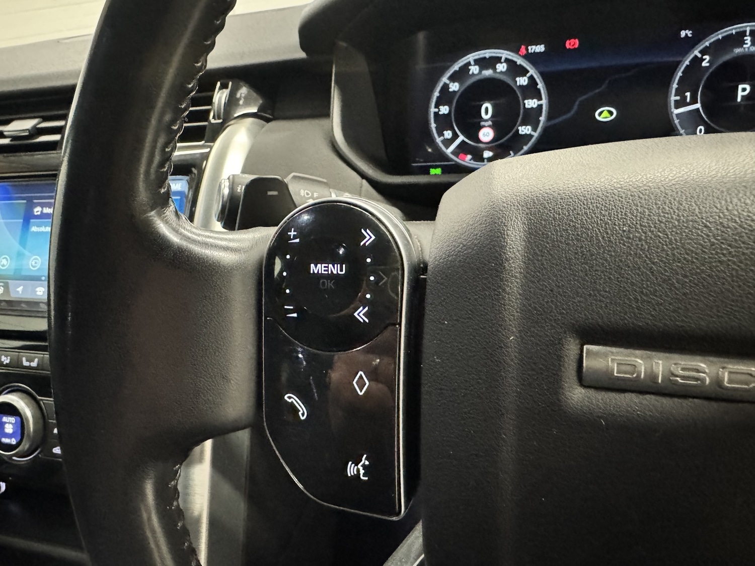 Used Land Rover Discovery 2019 for sale - 77548349: Photo 35