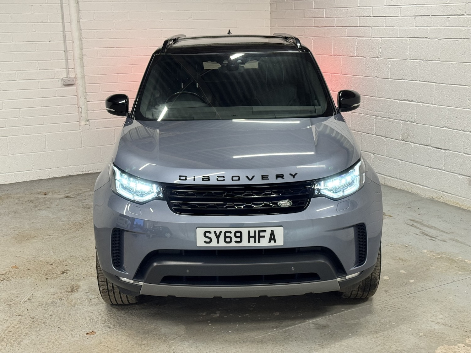 Used Land Rover Discovery 2019 for sale - 77548349: Photo 4
