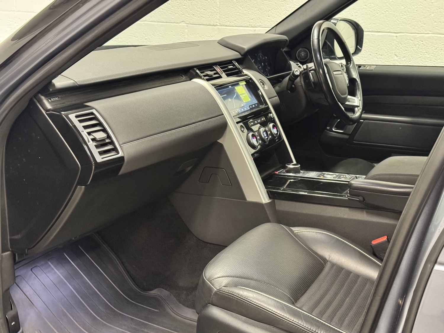 Used Land Rover Discovery 2019 for sale - 77548349: Photo 45