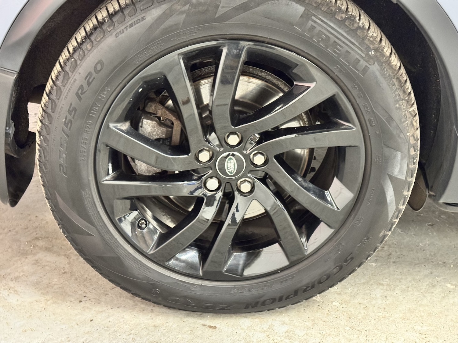 Used Land Rover Discovery 2019 for sale - 77548349: Photo 9