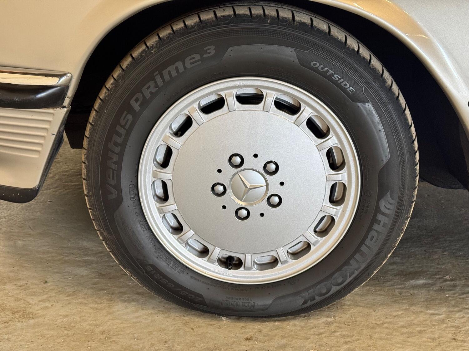 Used Mercedes-Benz SL 1988 for sale - 76471201: Photo 10