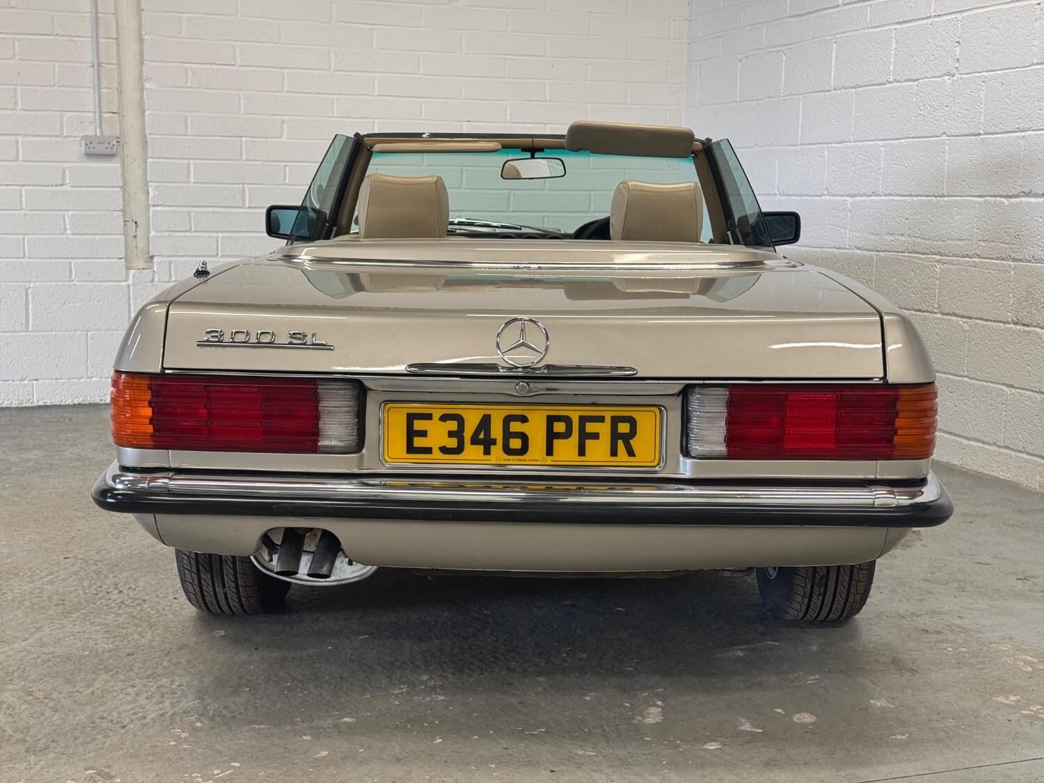Used Mercedes-Benz SL 1988 for sale - 76471201: Photo 12
