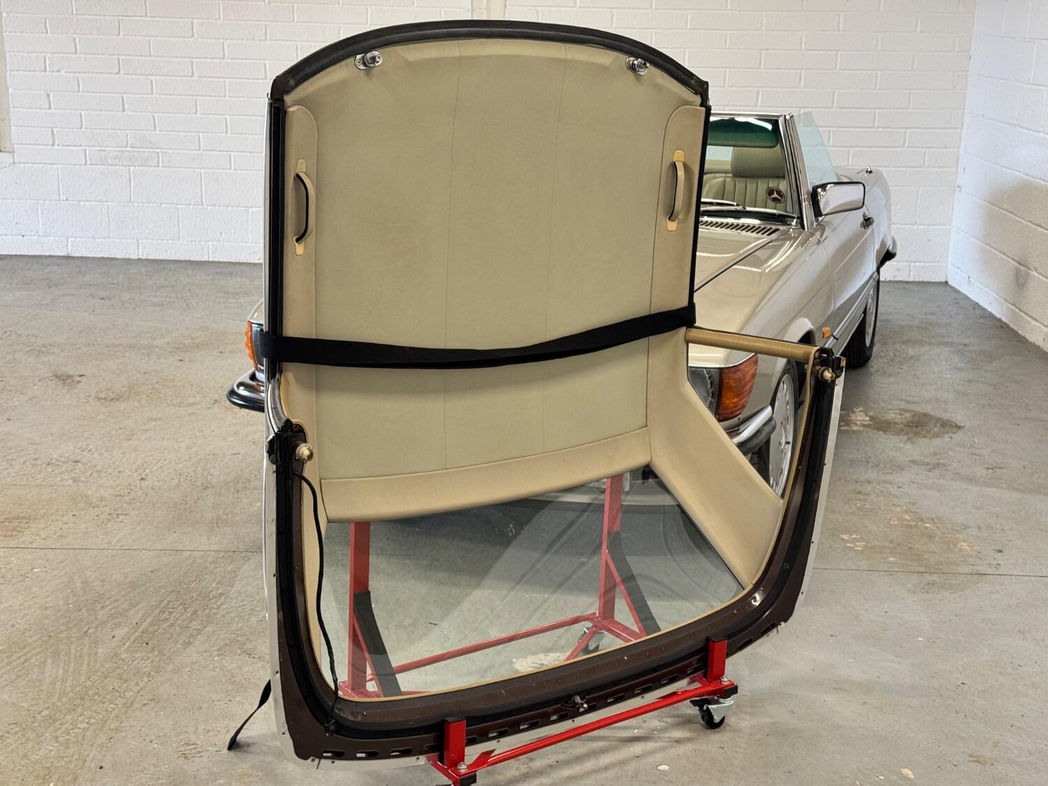 Used Mercedes-Benz SL 1988 for sale - 76471201: Photo 25