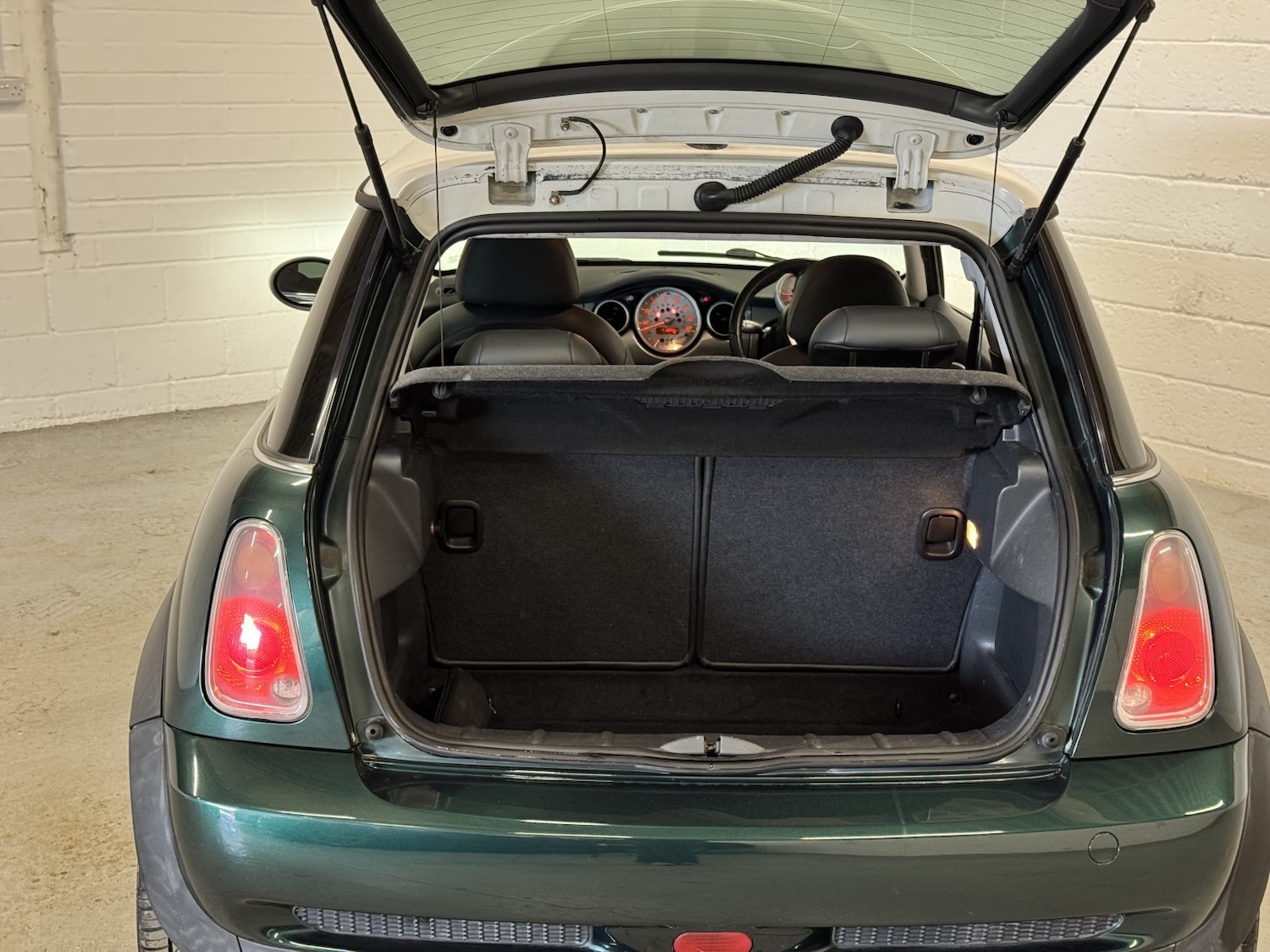 Used MINI Hatch 2004 for sale - 76793234: Photo 14