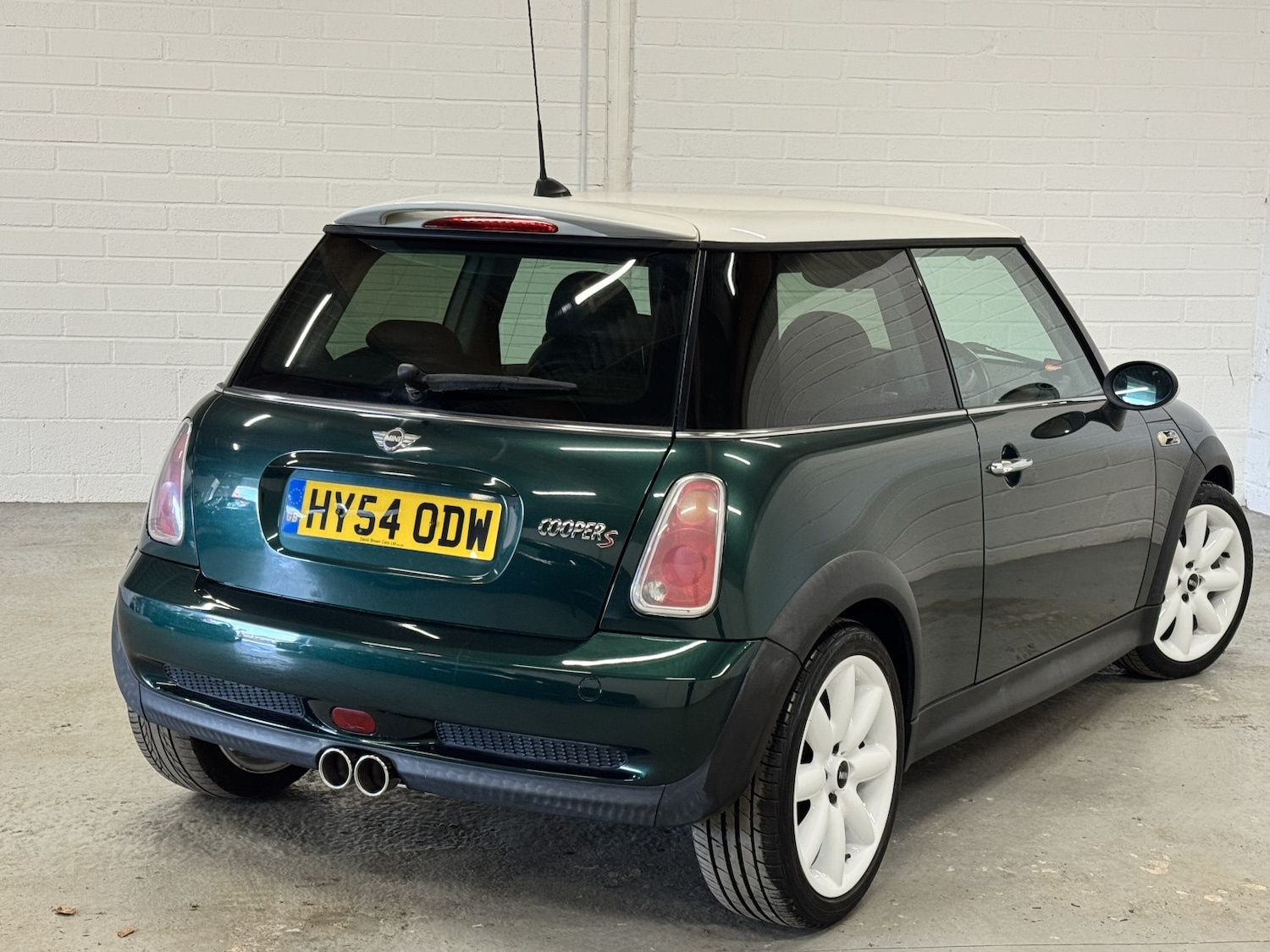 Used MINI Hatch 2004 for sale - 76793234: Photo 18