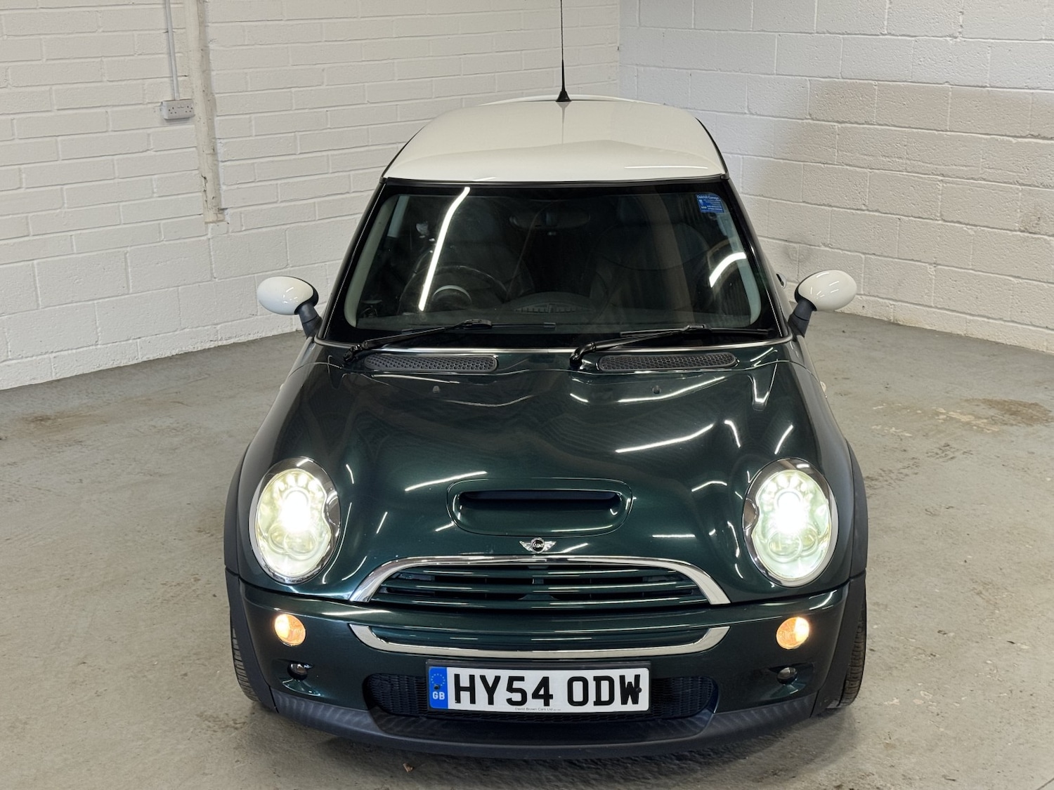 Used MINI Hatch 2004 for sale - 76793234: Photo 2