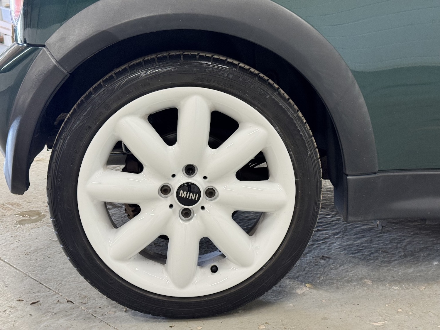 Used MINI Hatch 2004 for sale - 76793234: Photo 22