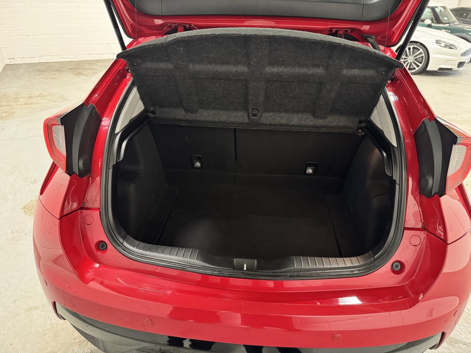 Used Honda Civic 2015 for sale - 76476922: Photo 11