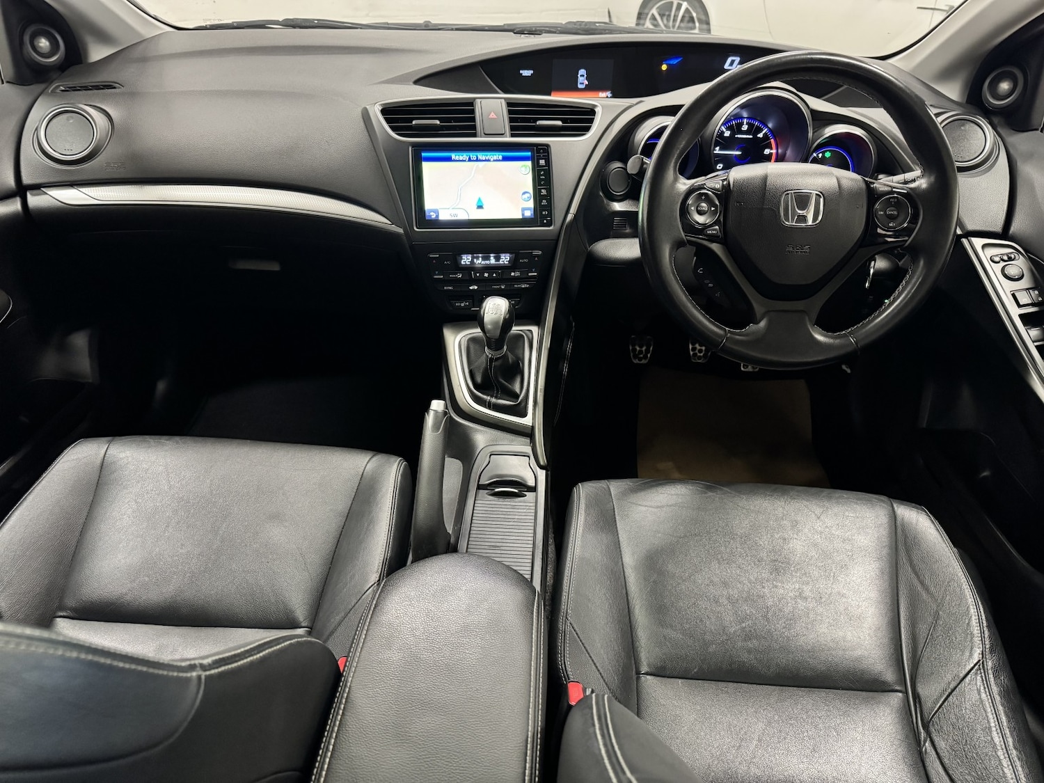 Used Honda Civic 2015 for sale - 76476922: Photo 3