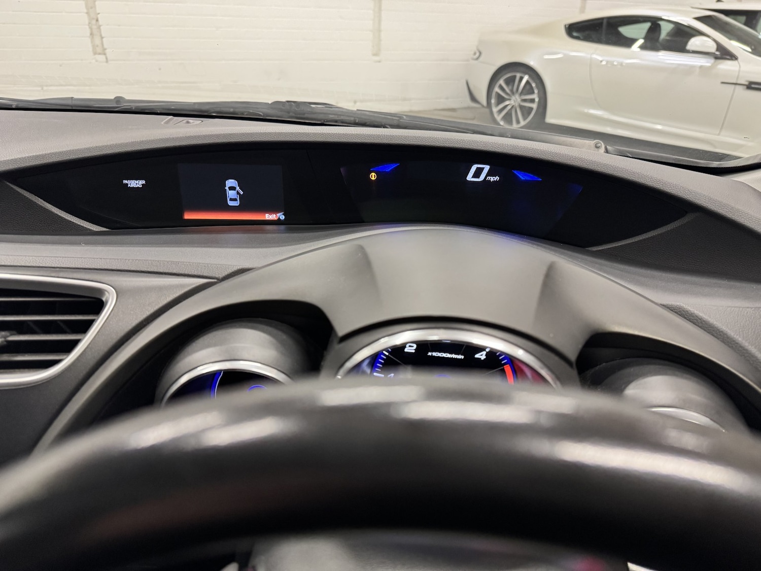 Used Honda Civic 2015 for sale - 76476922: Photo 31