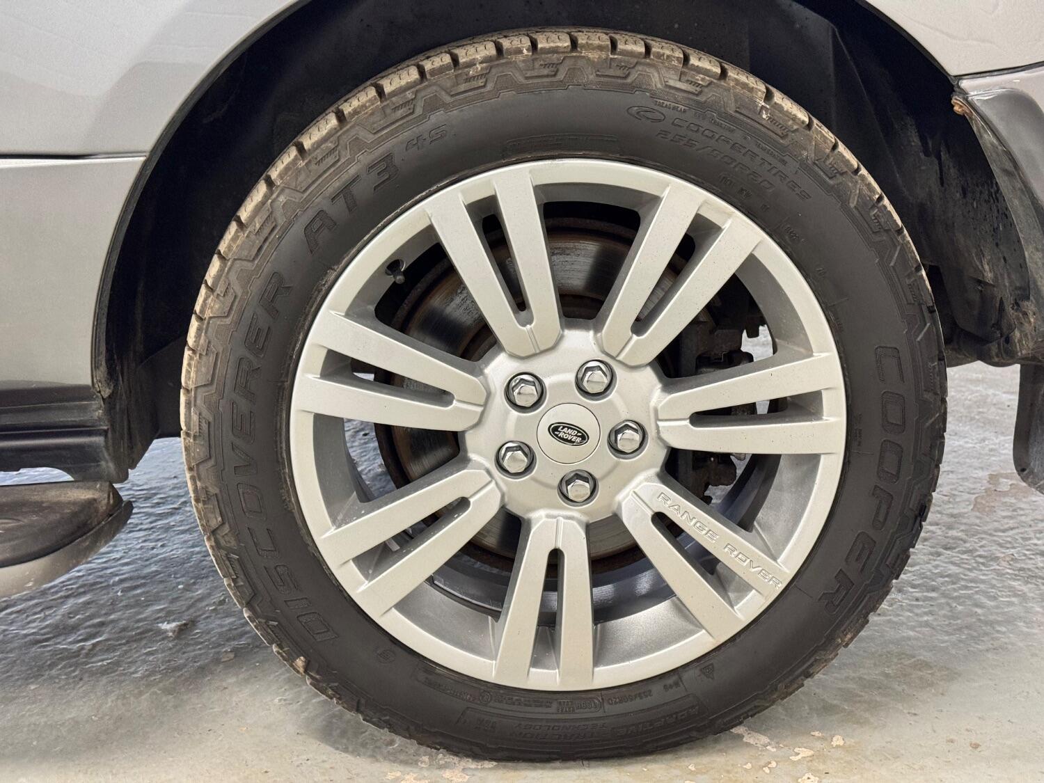 Used Land Rover Range Rover 2010 for sale - 76471209: Photo 17