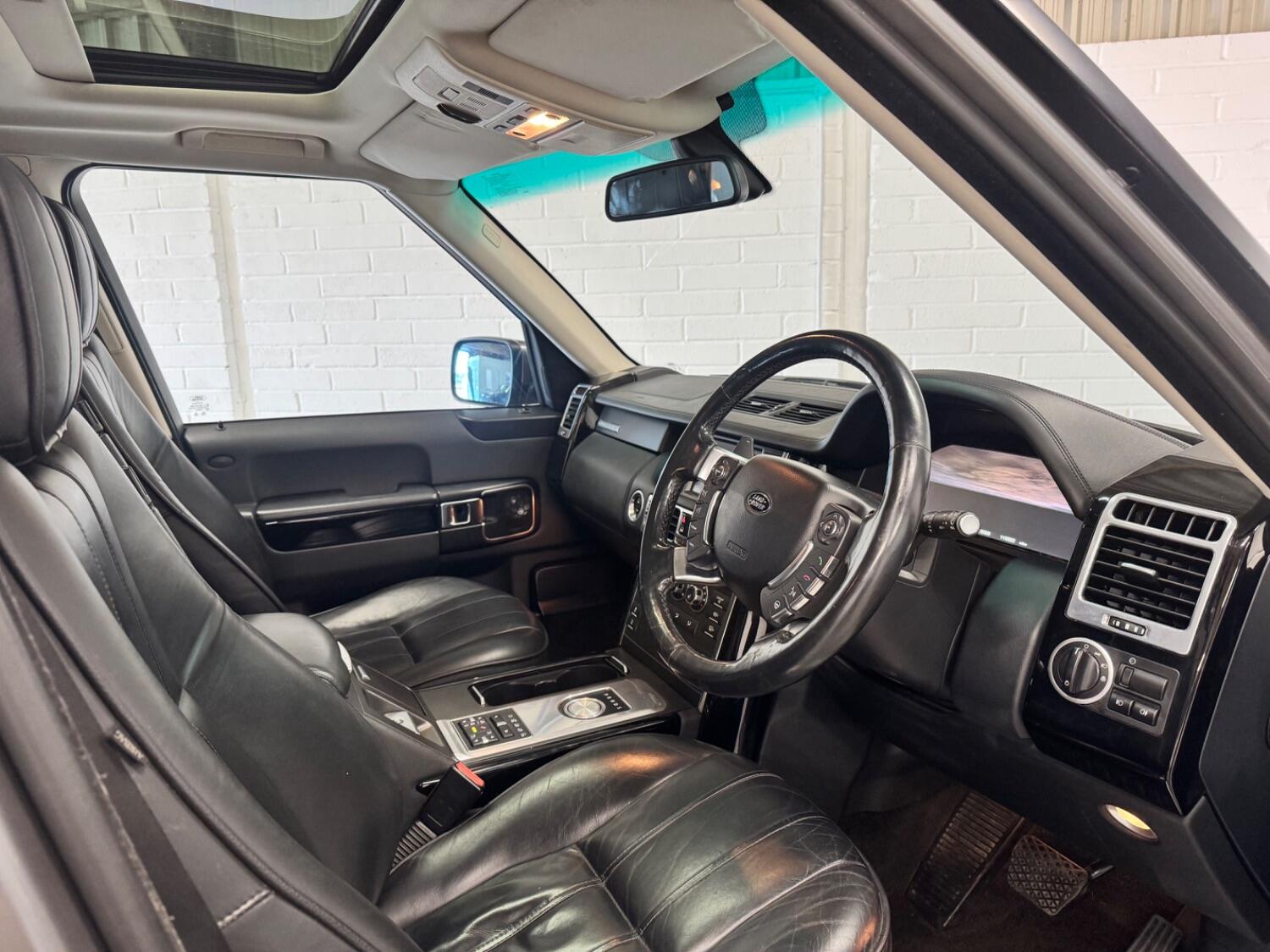 Used Land Rover Range Rover 2010 for sale - 76471209: Photo 18