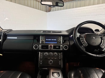 Used Land Rover Range Rover 2010 for sale - 76471209: Photo