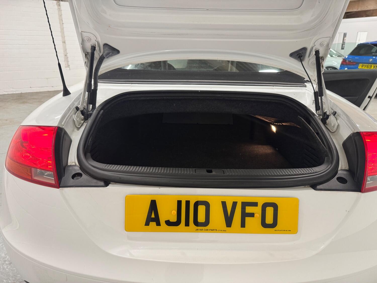 Used Audi TT 2010 for sale - 76793239: Photo 22