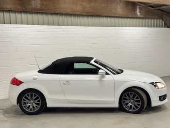 Used Audi TT 2010 for sale - 76793239: Photo