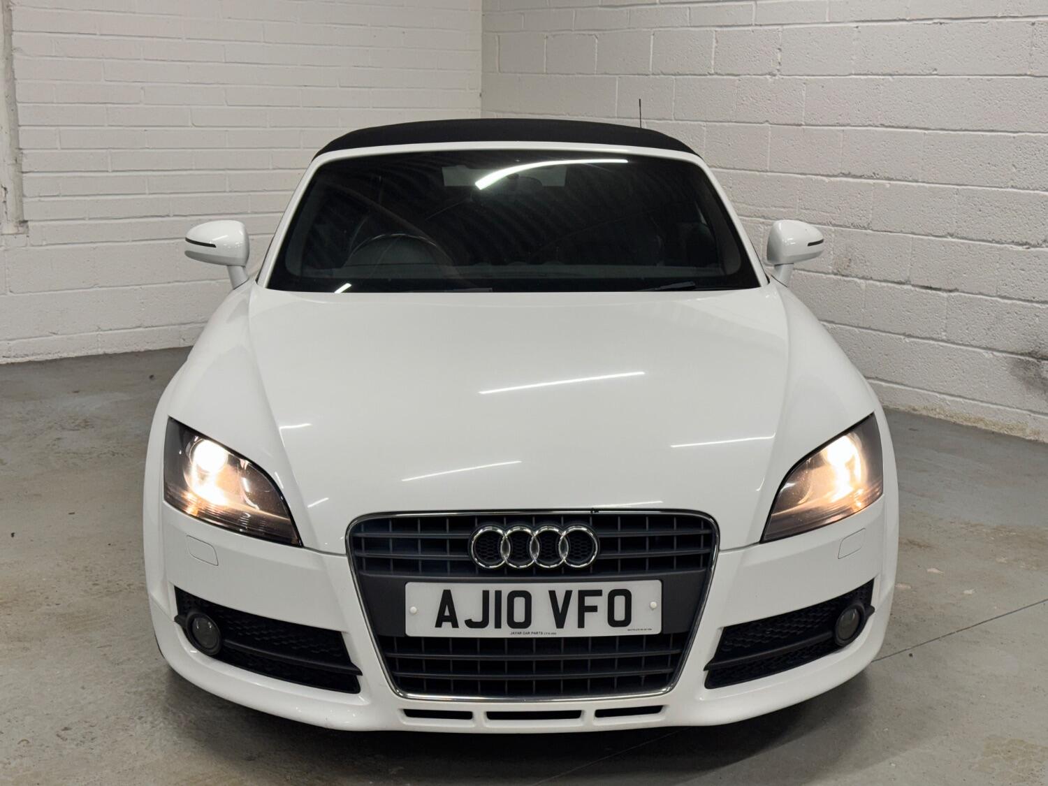 Used Audi TT 2010 for sale - 76793239: Photo 6