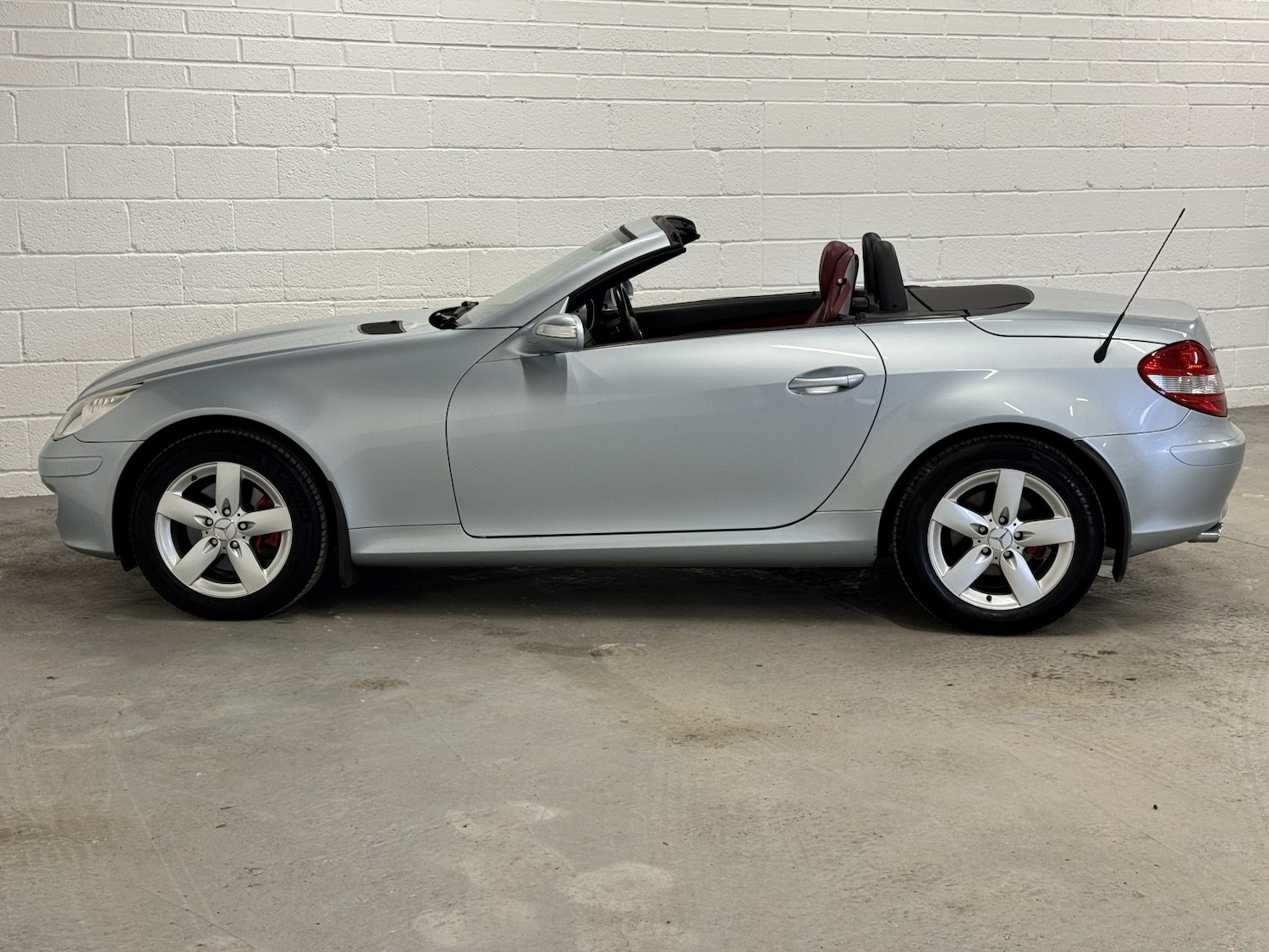 Used Mercedes-Benz SLK 2006 for sale - 77945767: Photo 20