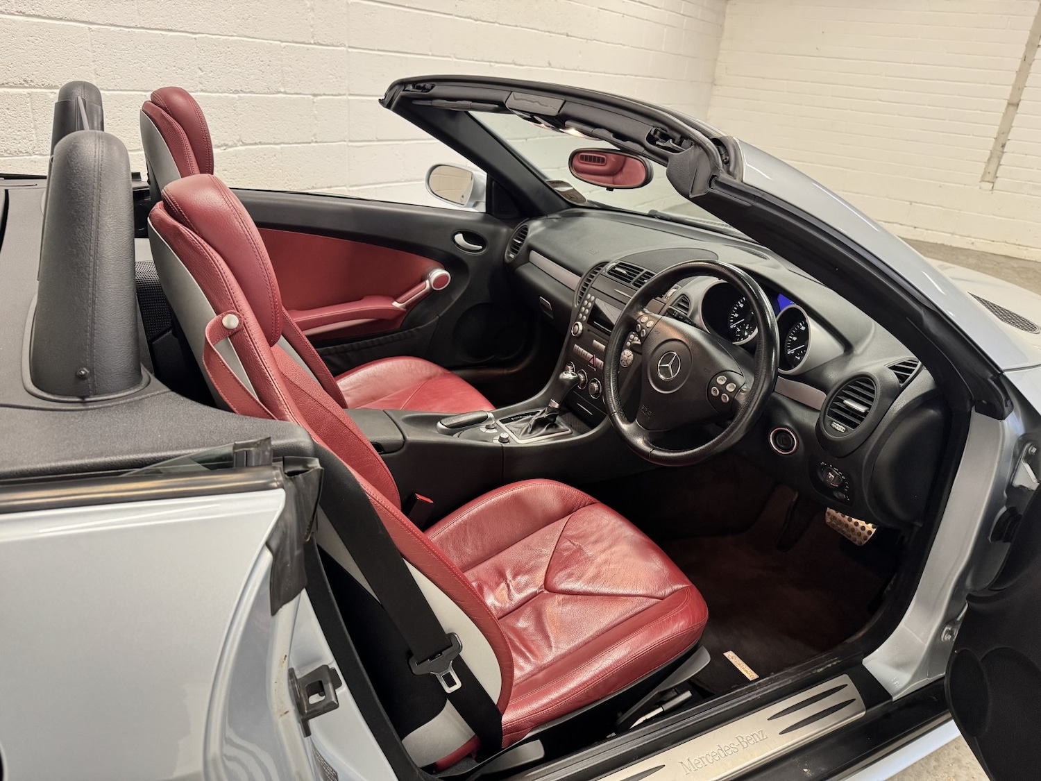 Used Mercedes-Benz SLK 2006 for sale - 77945767: Photo 24