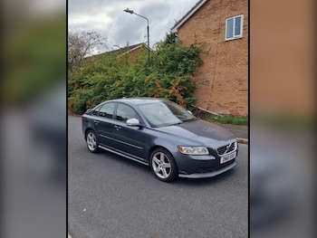 Used Volvo S40 2010 for sale - 79510437: Photo