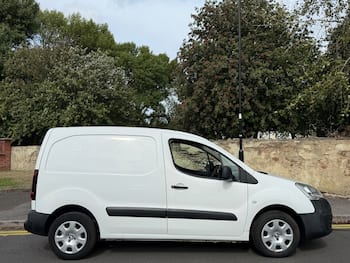 Used Peugeot Partner 2016 for sale - 79742633: Photo