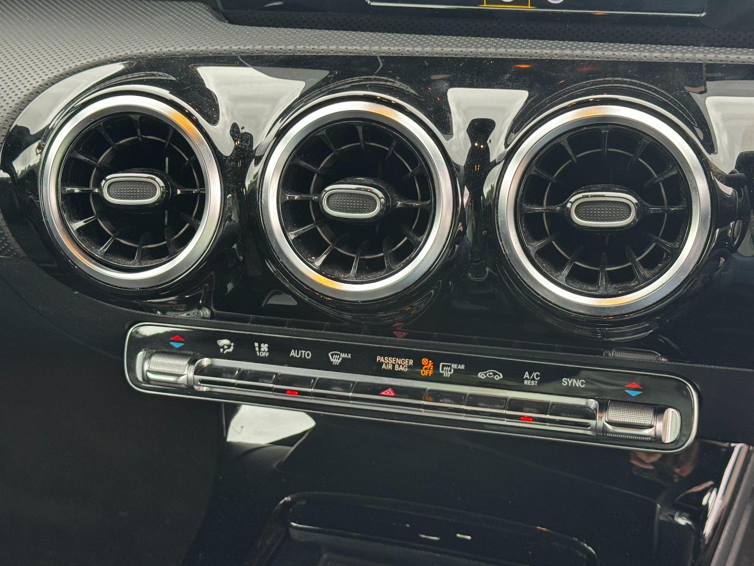 Used Mercedes-Benz A-Class 2019 for sale - 77174796: Photo 23