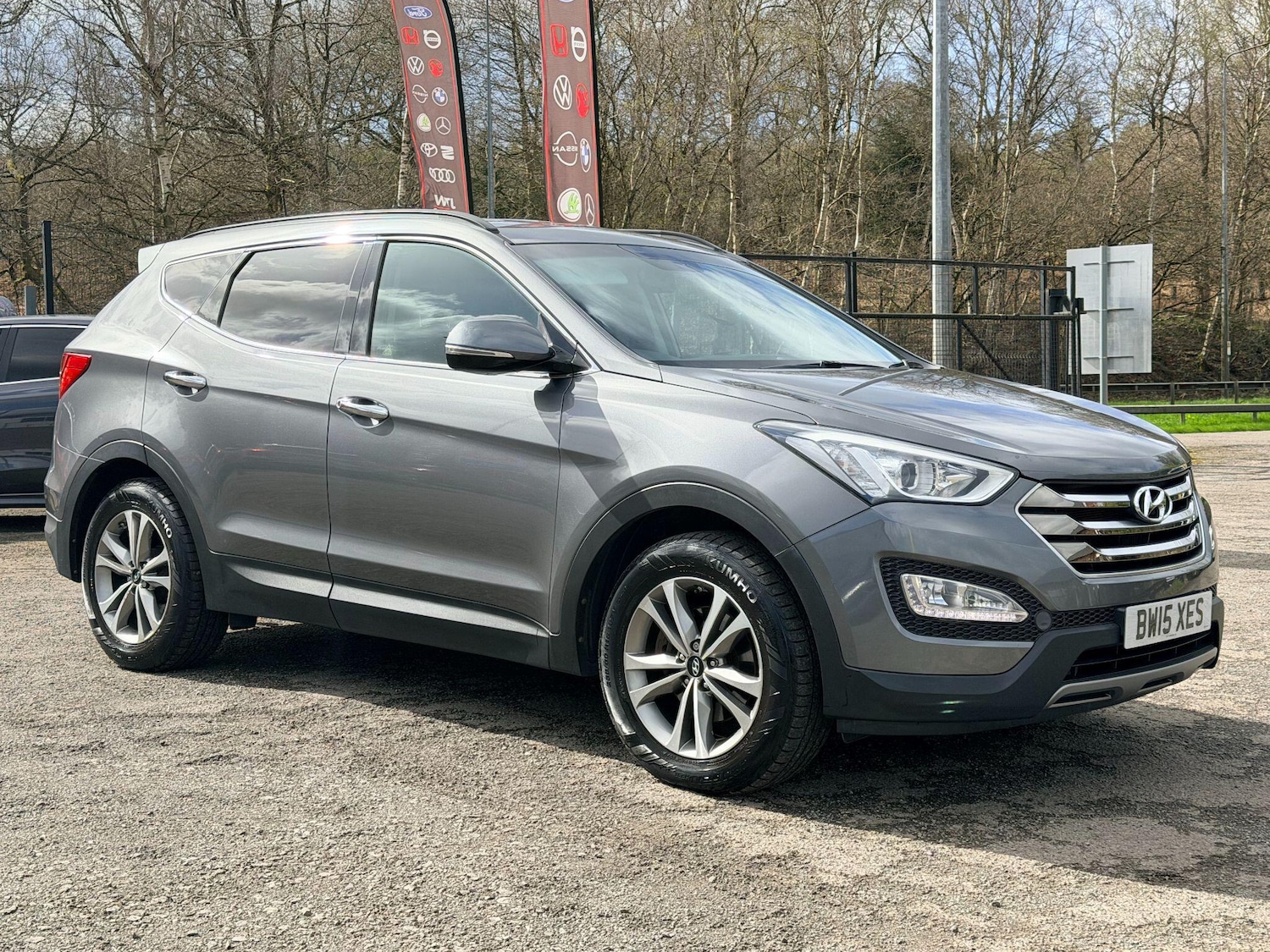 Used Hyundai Santa Fe 2015 for sale - 78101222: Photo 1