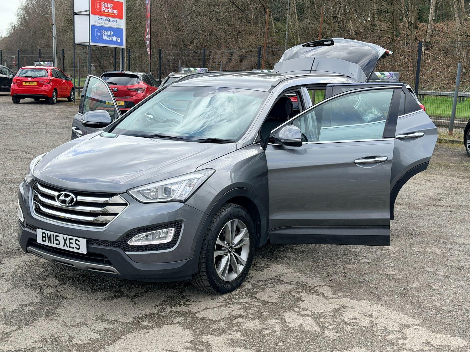 Used Hyundai Santa Fe 2015 for sale - 78101222: Photo 15