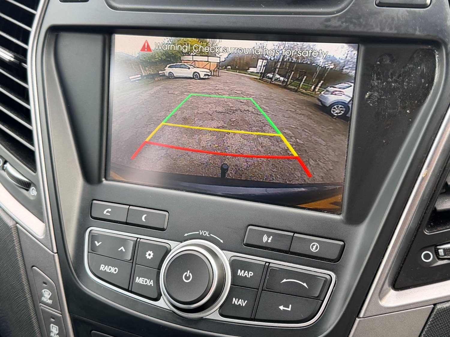 Used Hyundai Santa Fe 2015 for sale - 78101222: Photo 24