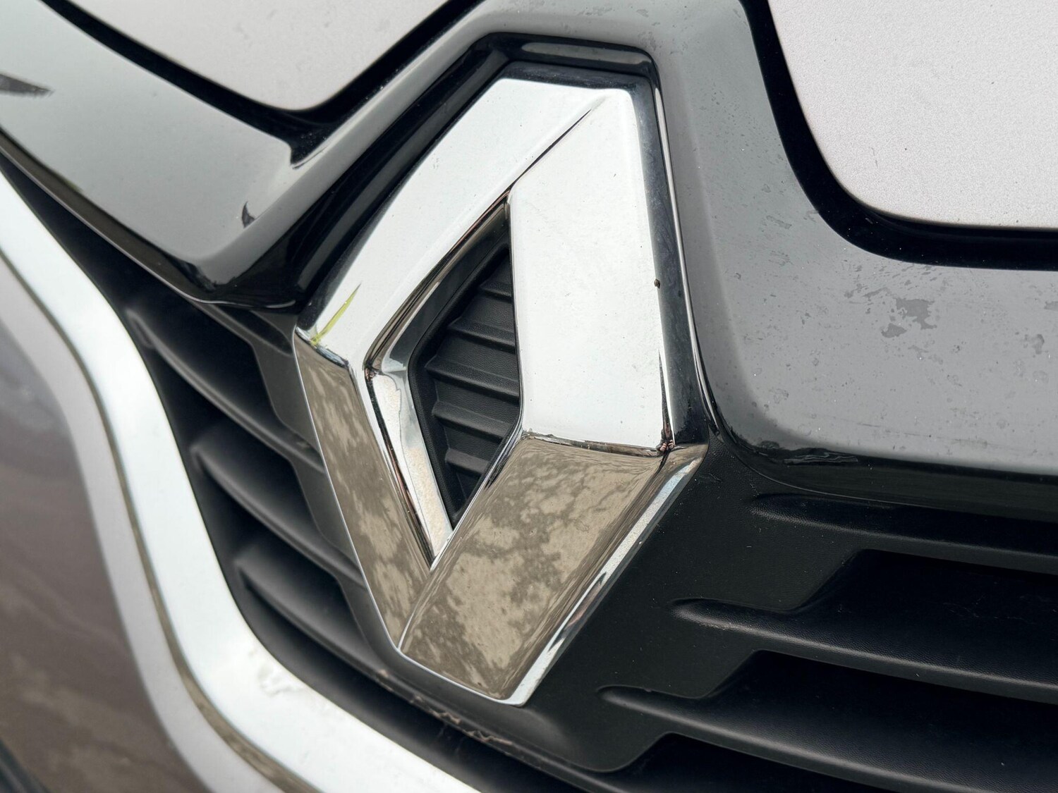 Used Renault Captur for sale - 77496337: Photo 11