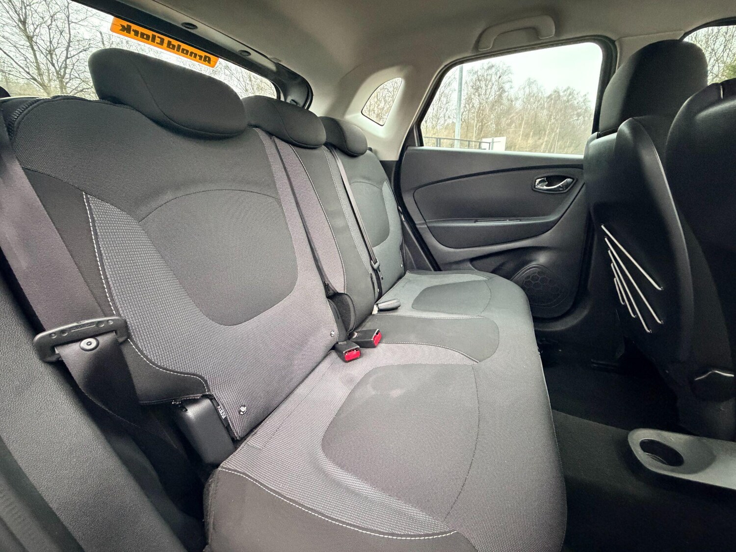 Used Renault Captur for sale - 77496337: Photo 16