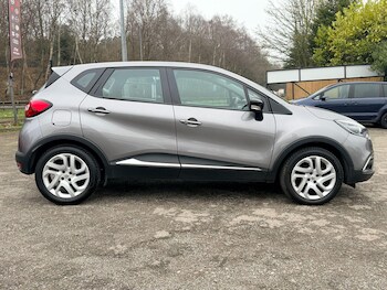 Used Renault Captur 2016 for sale - 77496337: Photo