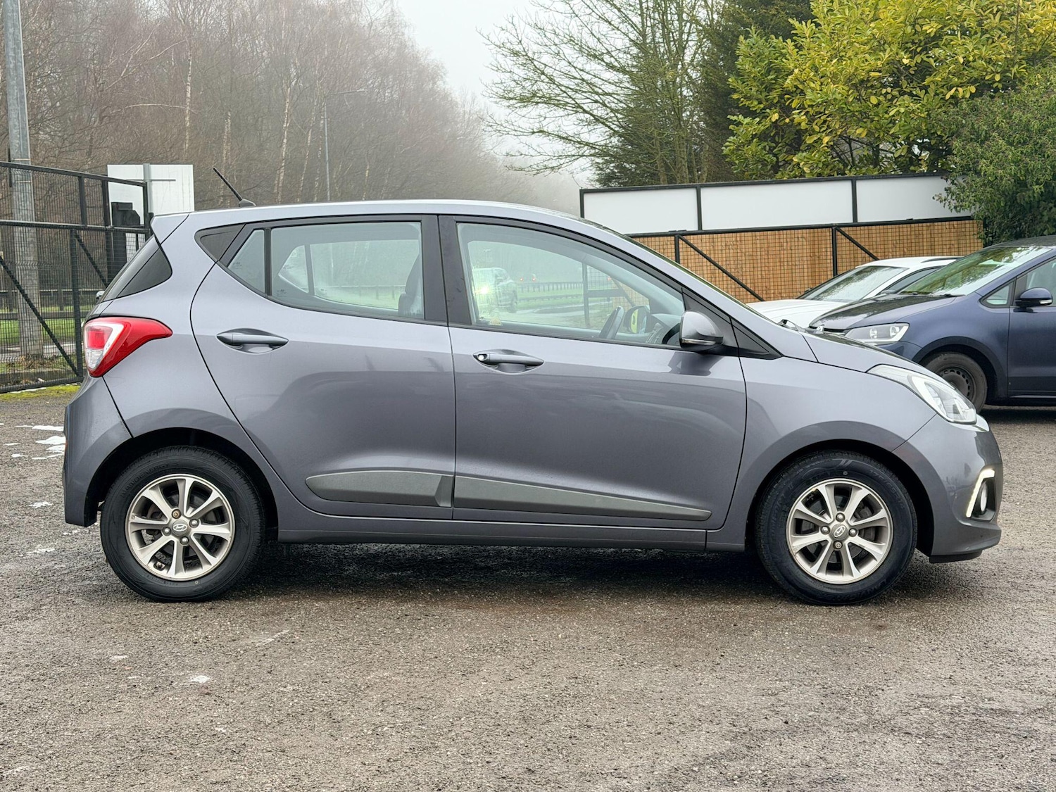 Used Hyundai i10 2015 for sale - 77266994: Photo 3