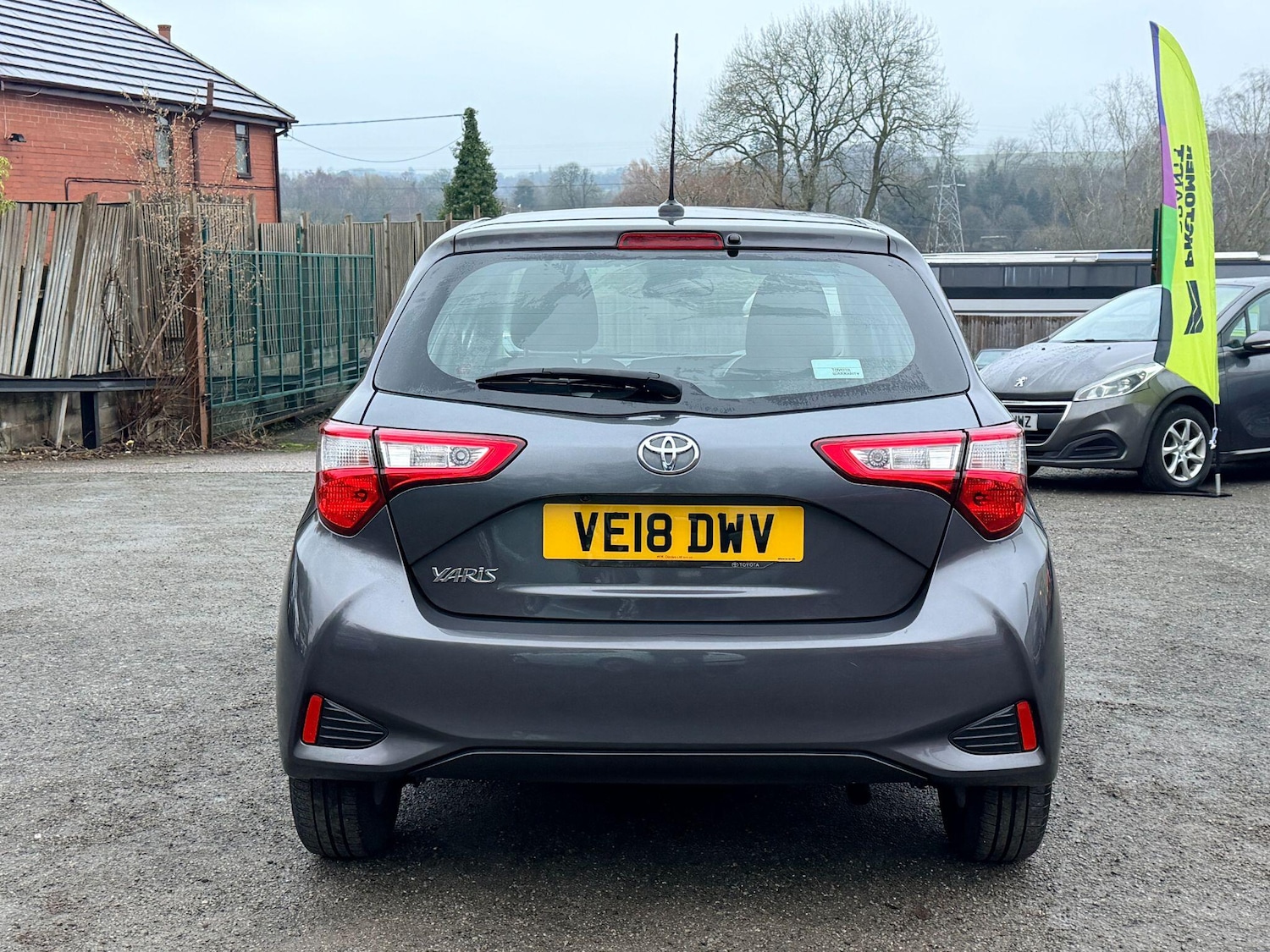 Used Toyota Yaris 2018 for sale - 77290432: Photo 5