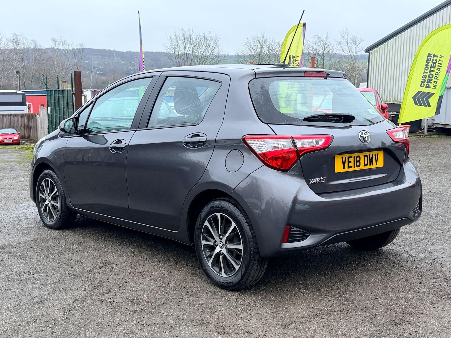 Used Toyota Yaris 2018 for sale - 77290432: Photo 6