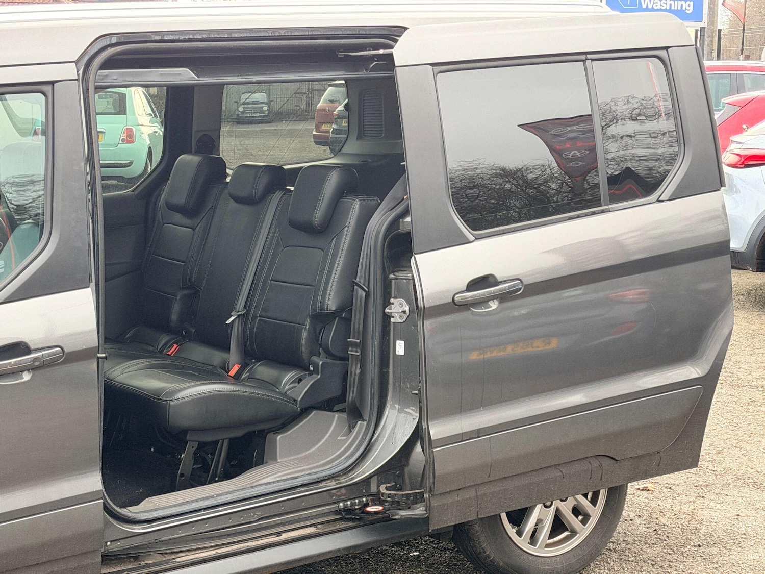 Used Ford Grand Tourneo Connect 2019 for sale - 77559044: Photo 13