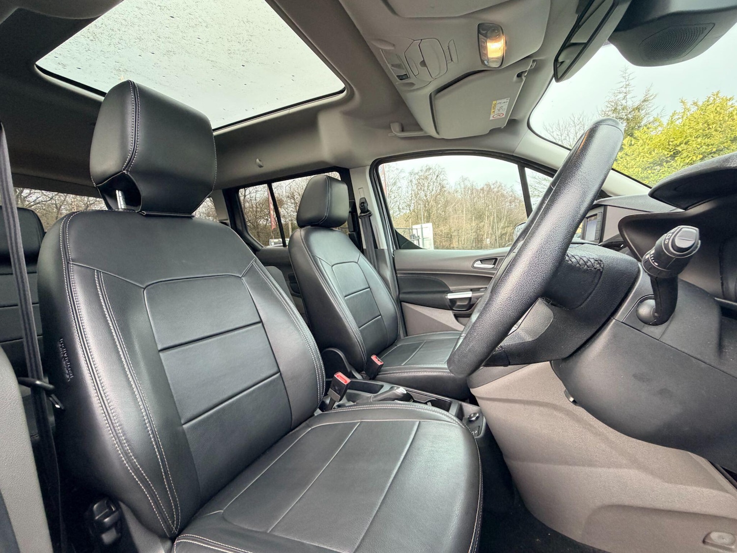 Used Ford Grand Tourneo Connect 2019 for sale - 77559044: Photo 15