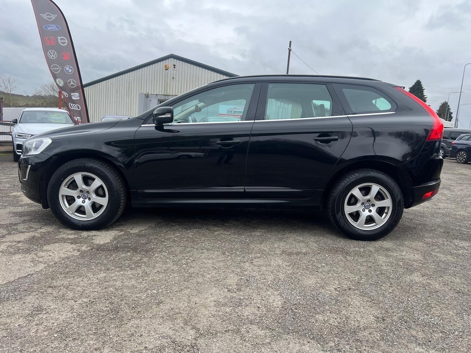 Used Volvo XC60 for sale - 77598779: Photo 5