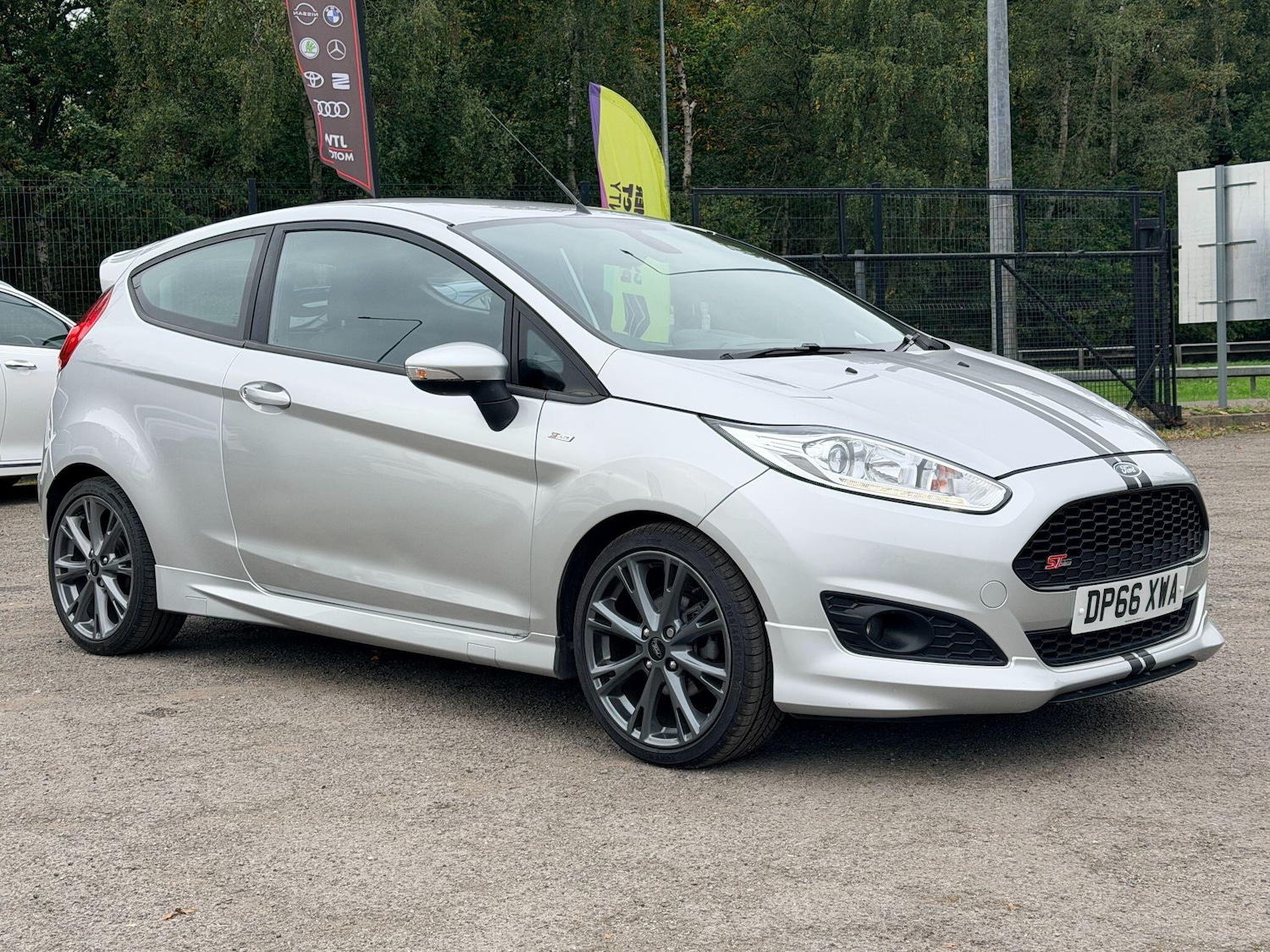 Used Ford Fiesta 2017 for sale - 76259402: Photo 1